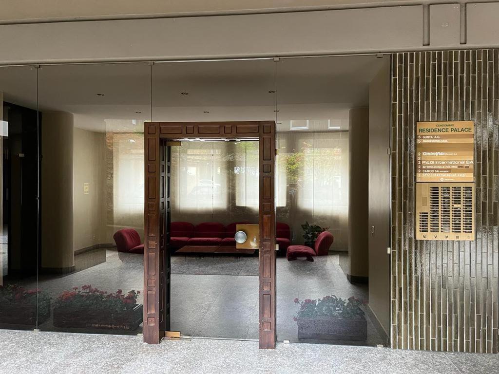 Residenza Palace Caffe Venezia Lugano Buitenkant foto